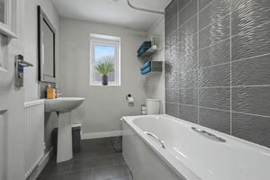 Photo 16- click for photo gallery